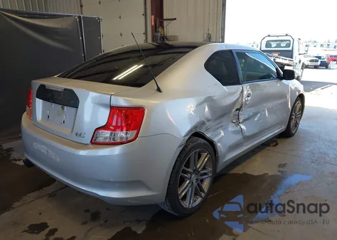 2011 Scion Tc from USA, damaged, VIN JTKJF5C72B3015957